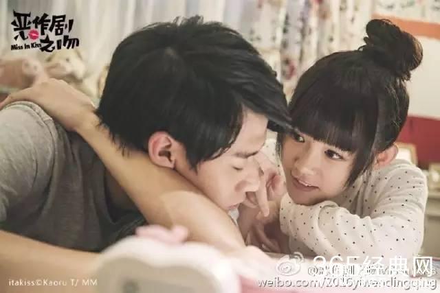 聚焦交流,发现答案——女生为什么大多数爱照镜子呢?平台
